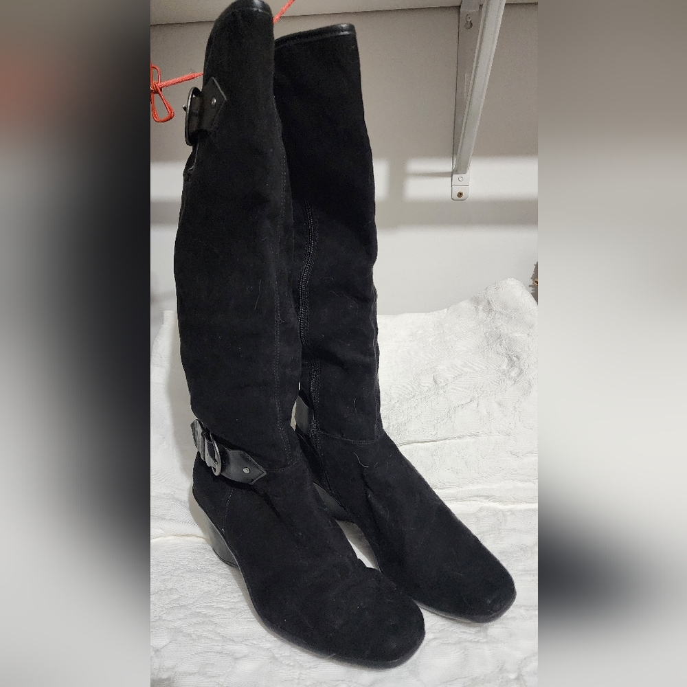 Aerosoles Black Suede Boots